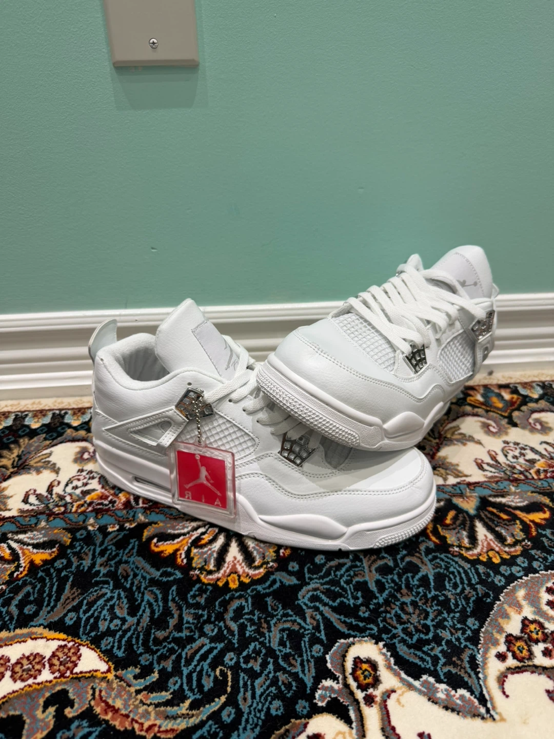 Air Jordan 4 Retro "White Oreo"