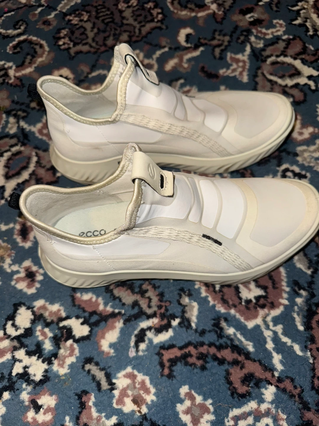 ECCO Slip-On Sneakers - White - EU 37