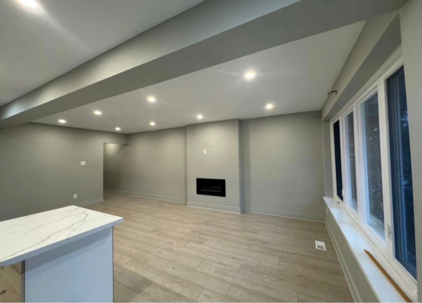 2 bedroom Apartment in north york for rent