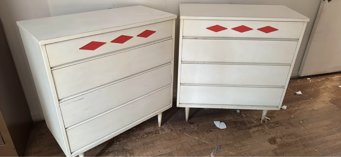 Vintage Bassett Furniture Industries Dresser