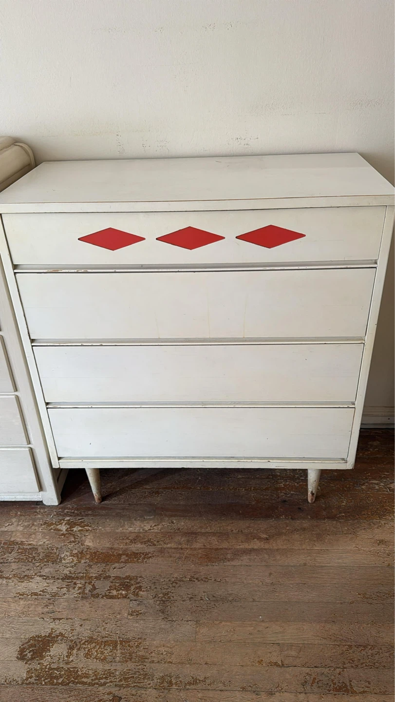 Vintage Bassett Furniture Industries Dresser - photo 3