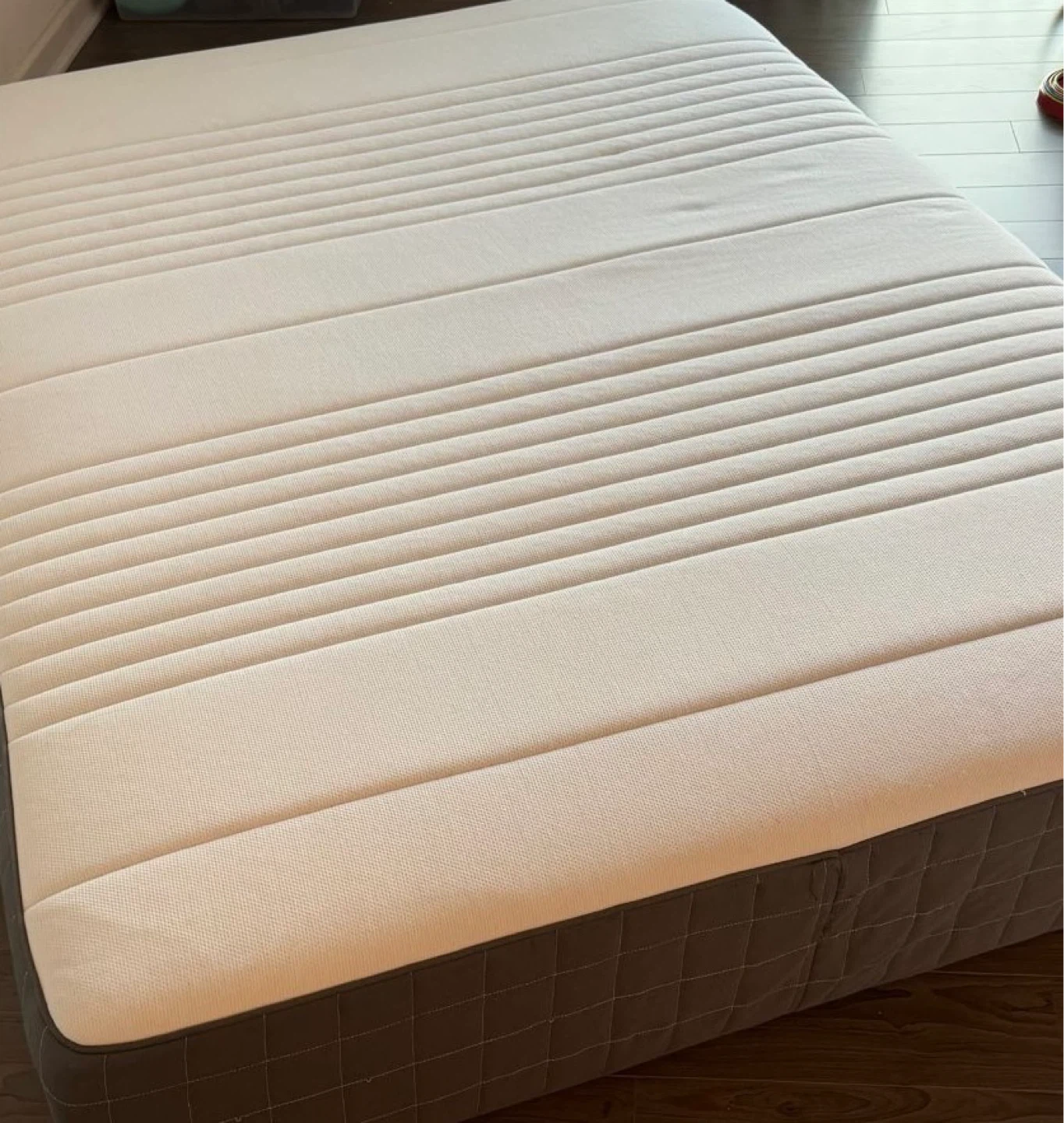 IKEA hybrid Mattress queen - photo 3