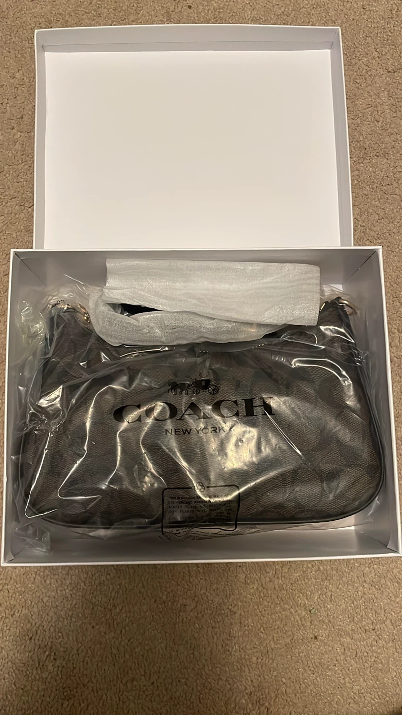Coach Signature Shoulder Bag - photo 2