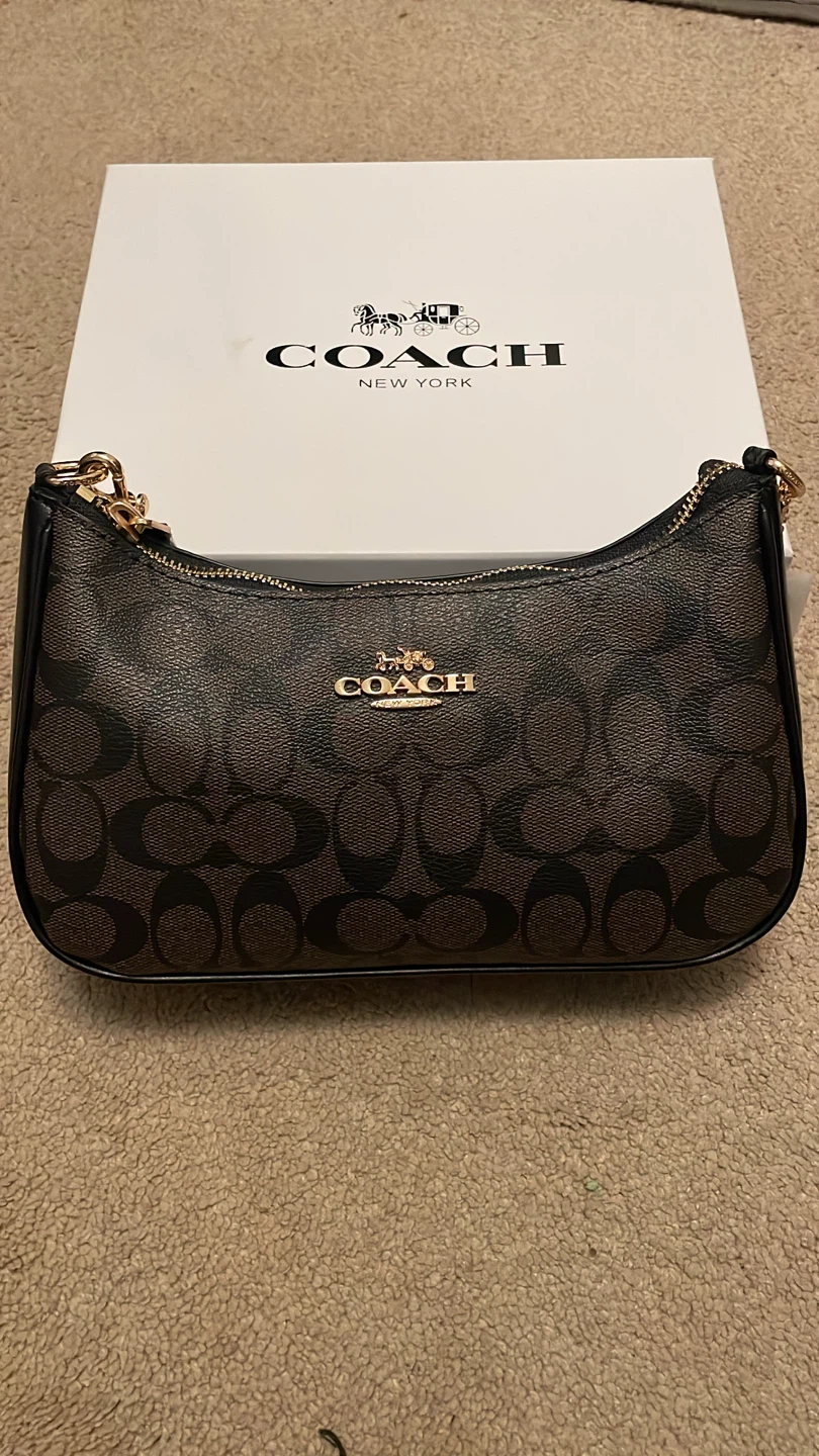 Coach Signature Shoulder Bag - photo 3