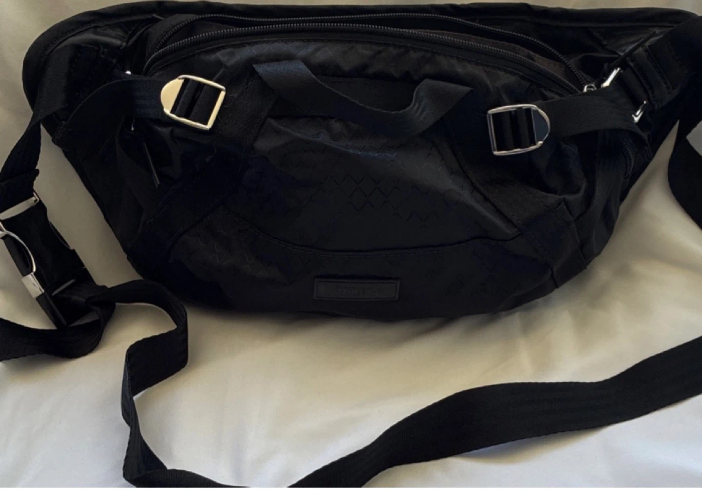 Athleta Black Nylon Gym Bag Adjustable Strap Zip Closure - photo 4