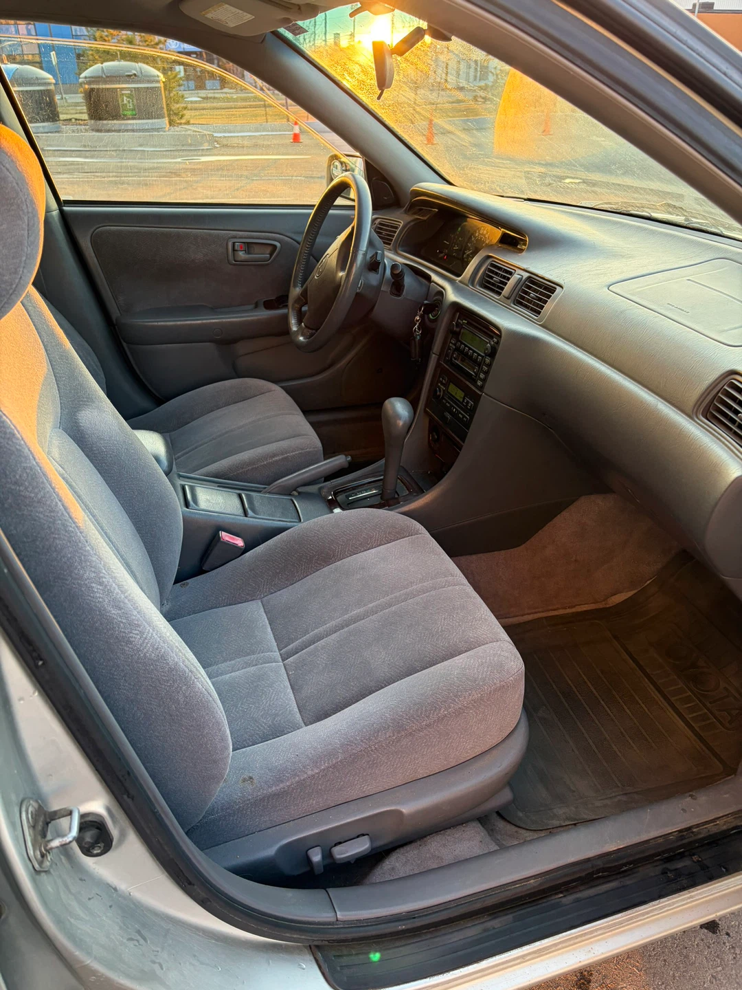 2002 Toyota Camry XLE v6 - photo 3