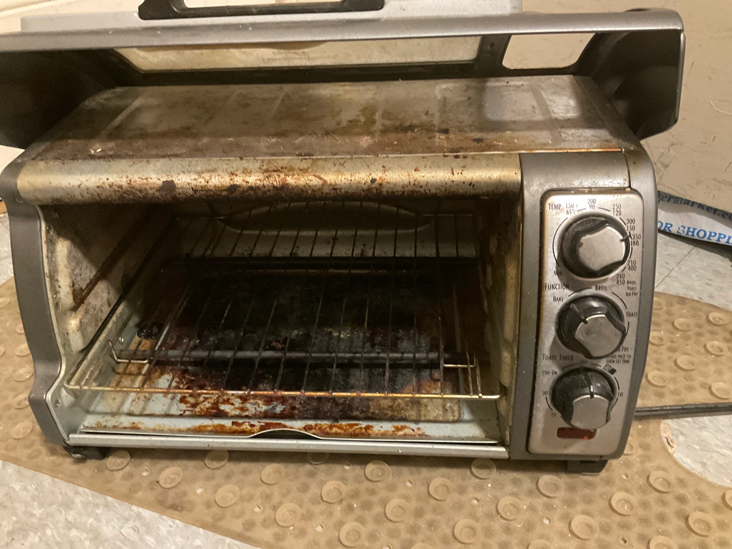 Hamilton Beach Easy Reach Toaster Oven - photo 2