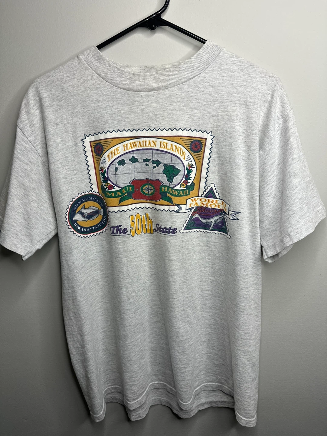 Vintage Hawaiian Islands Graphic T-Shirt