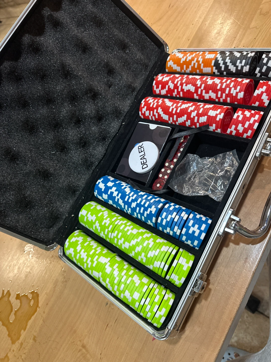 Poker Chip Set with Case