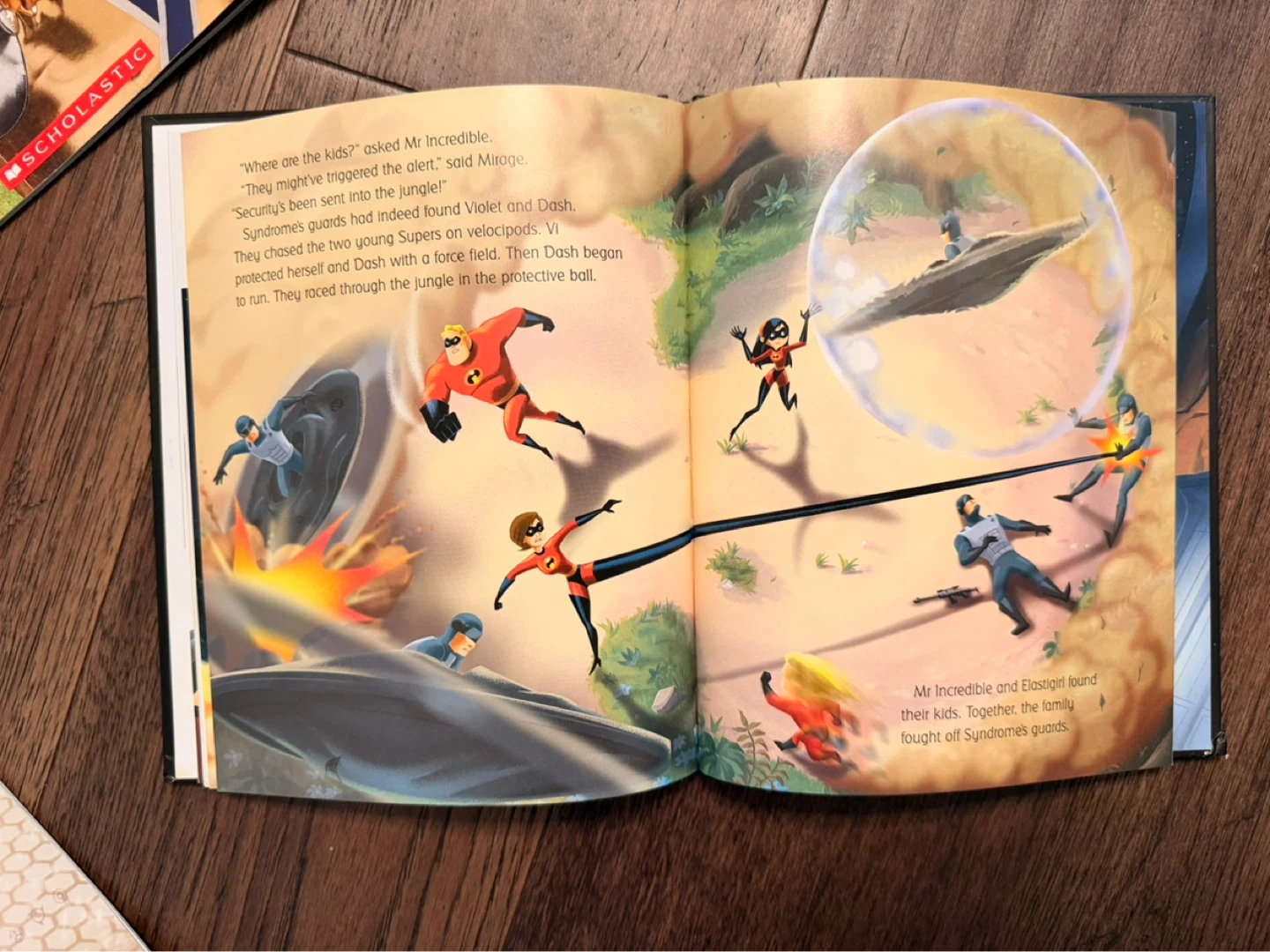 $5 for all!! Kids Books: Power Rangers, Marvel, Incredibles, DC - photo 5