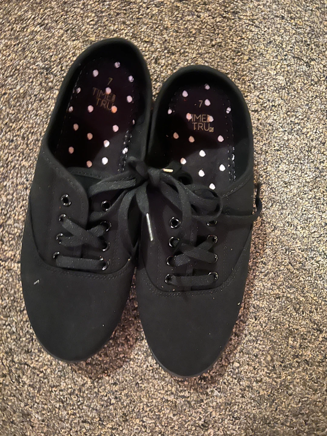 Time and Tru Black Canvas Lace-Up Sneakers - Size 7