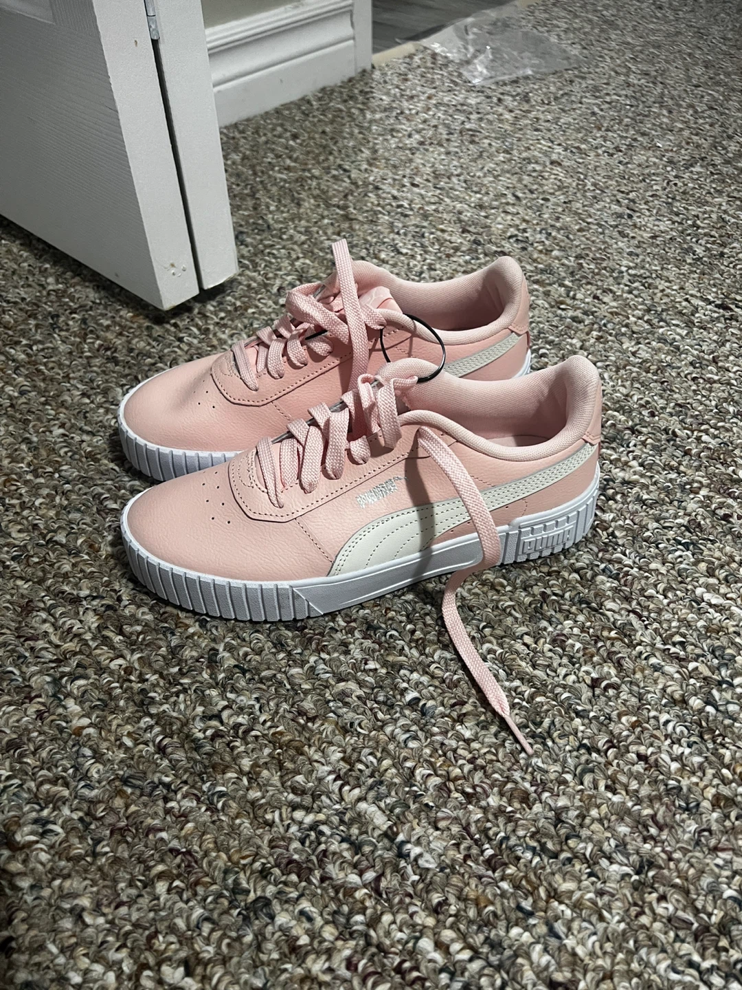 Puma Carina 2.0 Jr Leather Sneaker - Pink, Size 5 Big Kid - photo 5