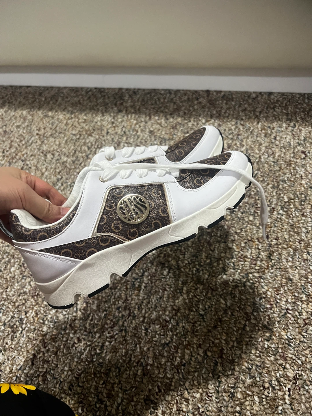 Guess Logo Print Sneakers - White/Brown - photo 5