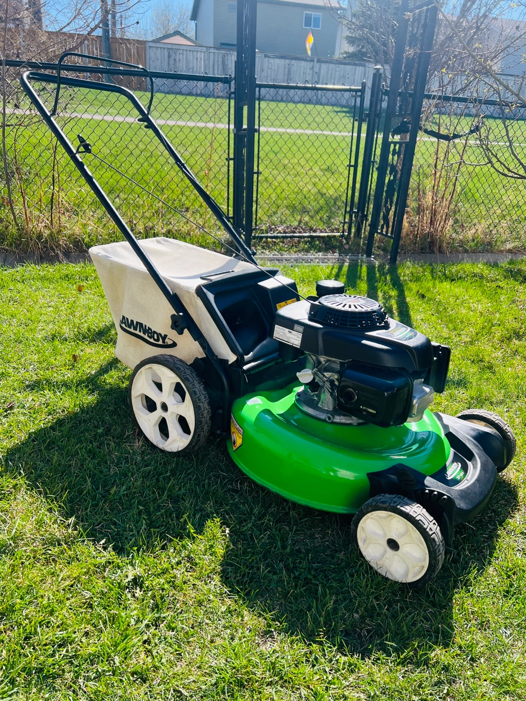 Lawn Boy 21" Mower with Honda GCV160 Engine
