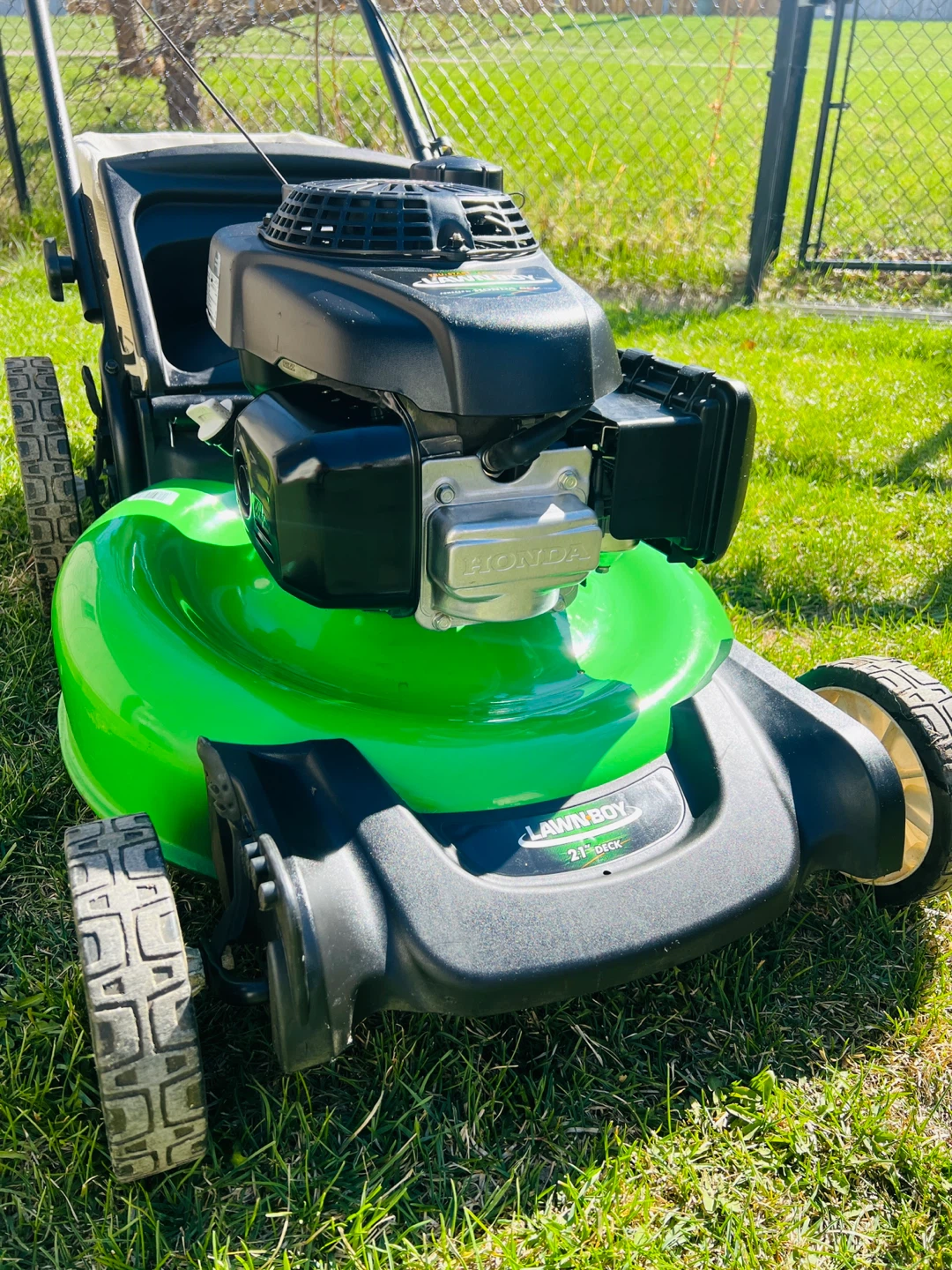 Lawn Boy 21" Mower with Honda GCV160 Engine - photo 4
