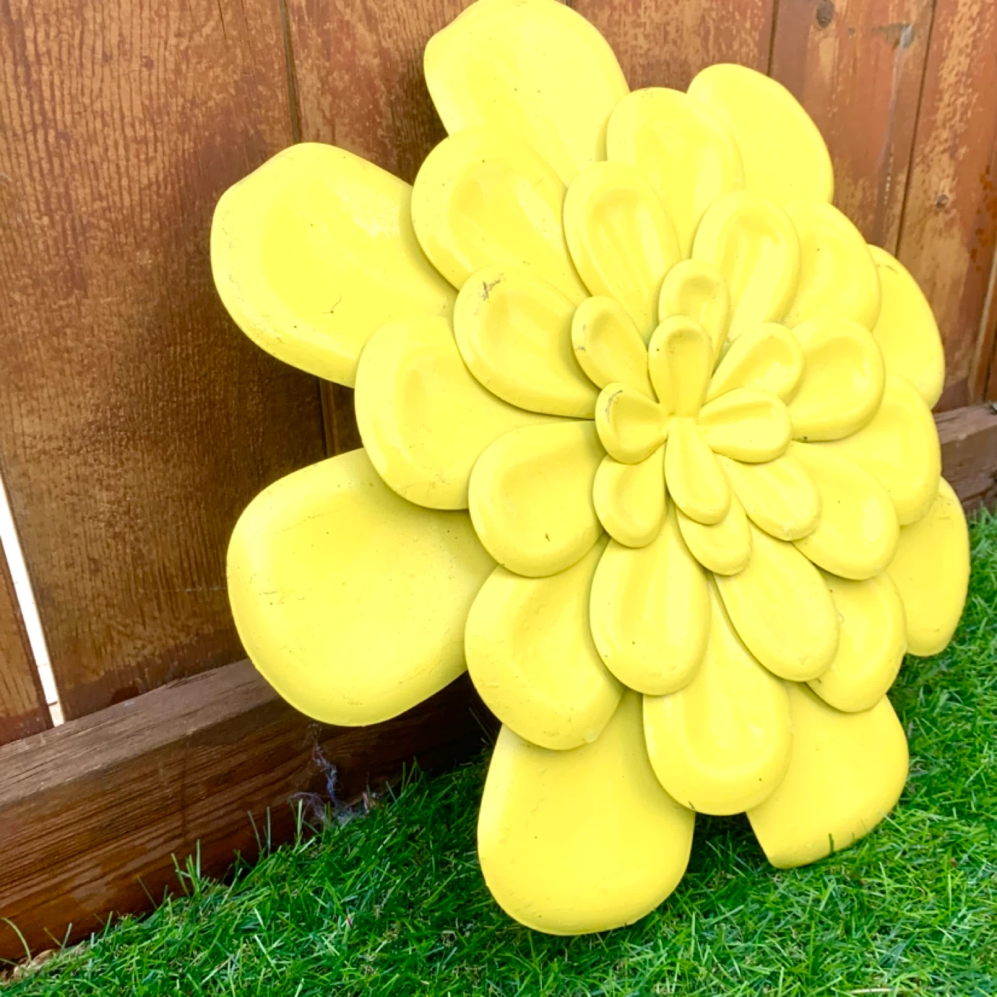 Flower Wall Art Metal Garden Decor Yellow Outdoor Decoration - photo 5