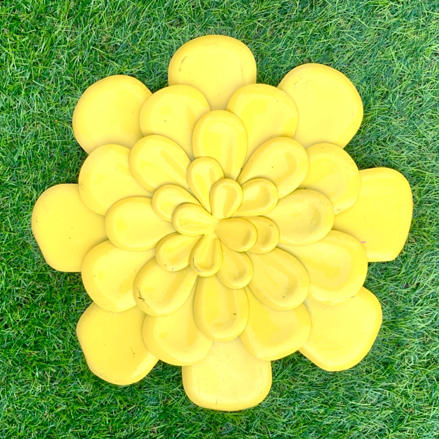 Flower Wall Art Metal Garden Decor Yellow Outdoor Decoration - photo 2