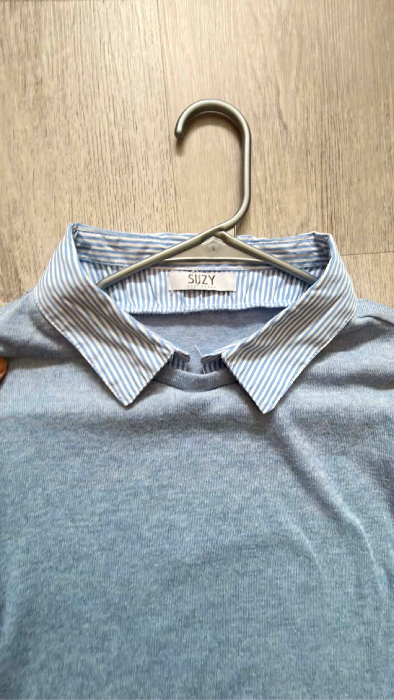Suzy Women's Blue Striped Collar Sweater
