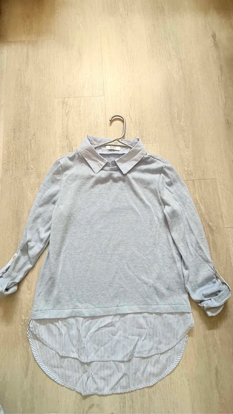 Suzy Women's Blue Striped Collar Sweater - photo 3