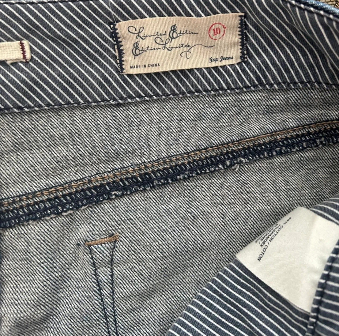 Gap Limited Edition Denim Skirt - Size 10 - photo 3