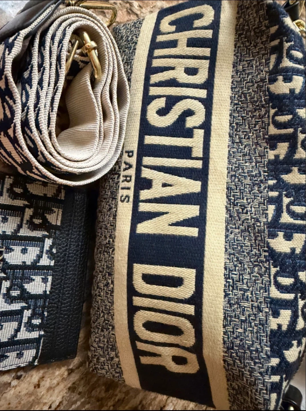 CD crossbody bag.& cardholder - photo 3