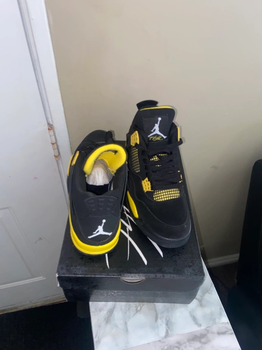 Air Jordan 4 'Lightning' Black Yellow - photo 4