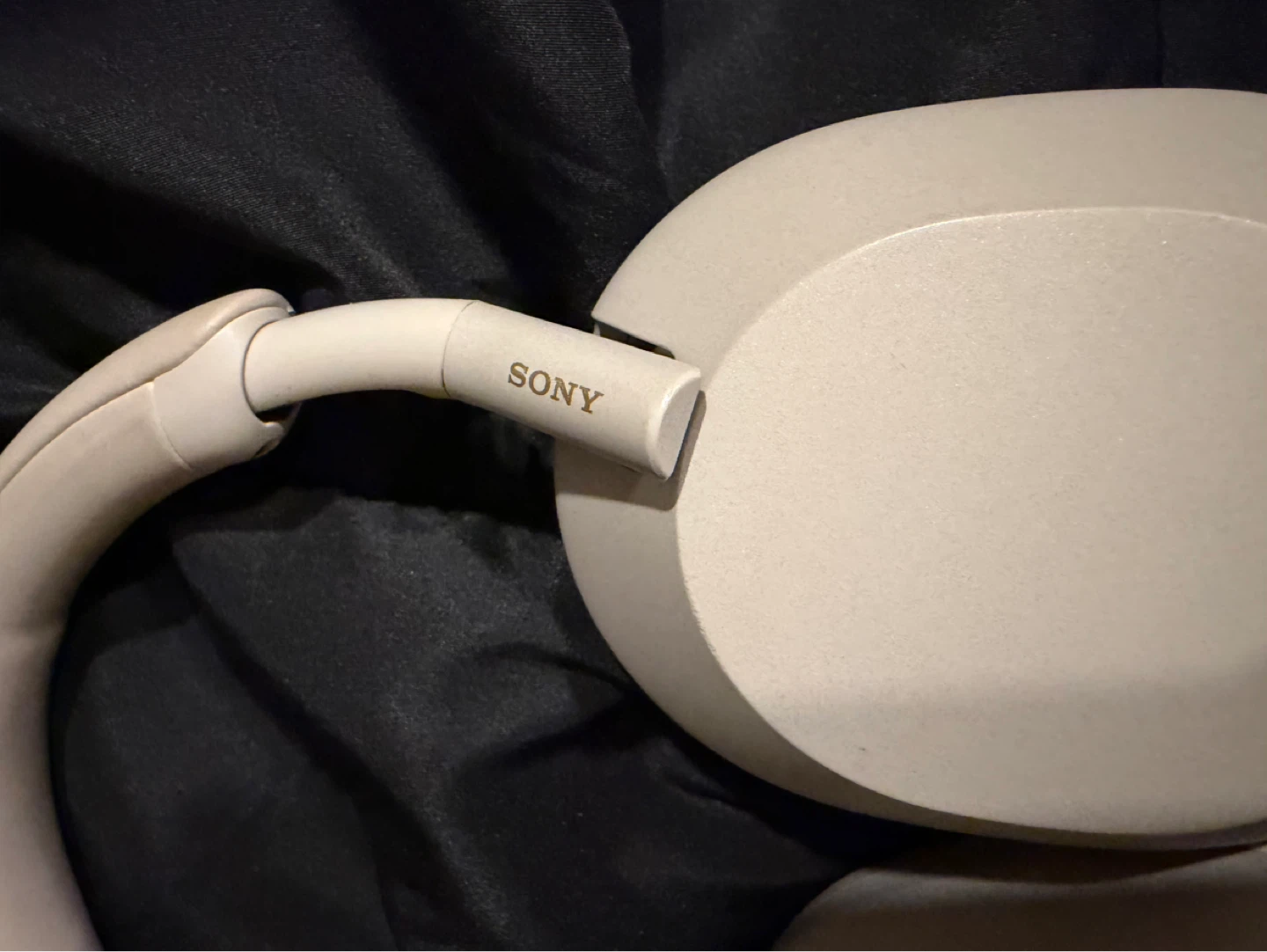 Sony WH-1000XM5 Wireless Headphones - photo 2