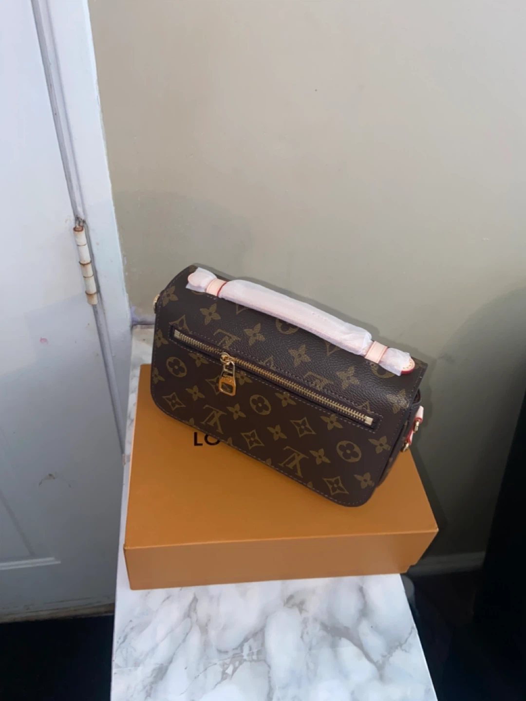 Louis Vuitton Bag - photo 2