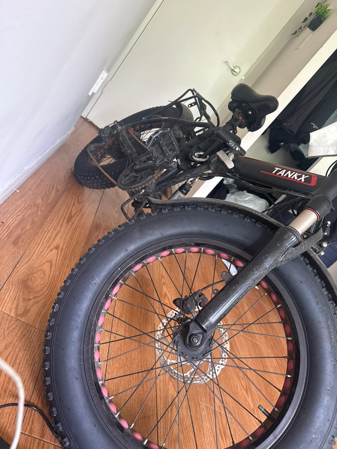 TANKX Electric Folding Fat Bike