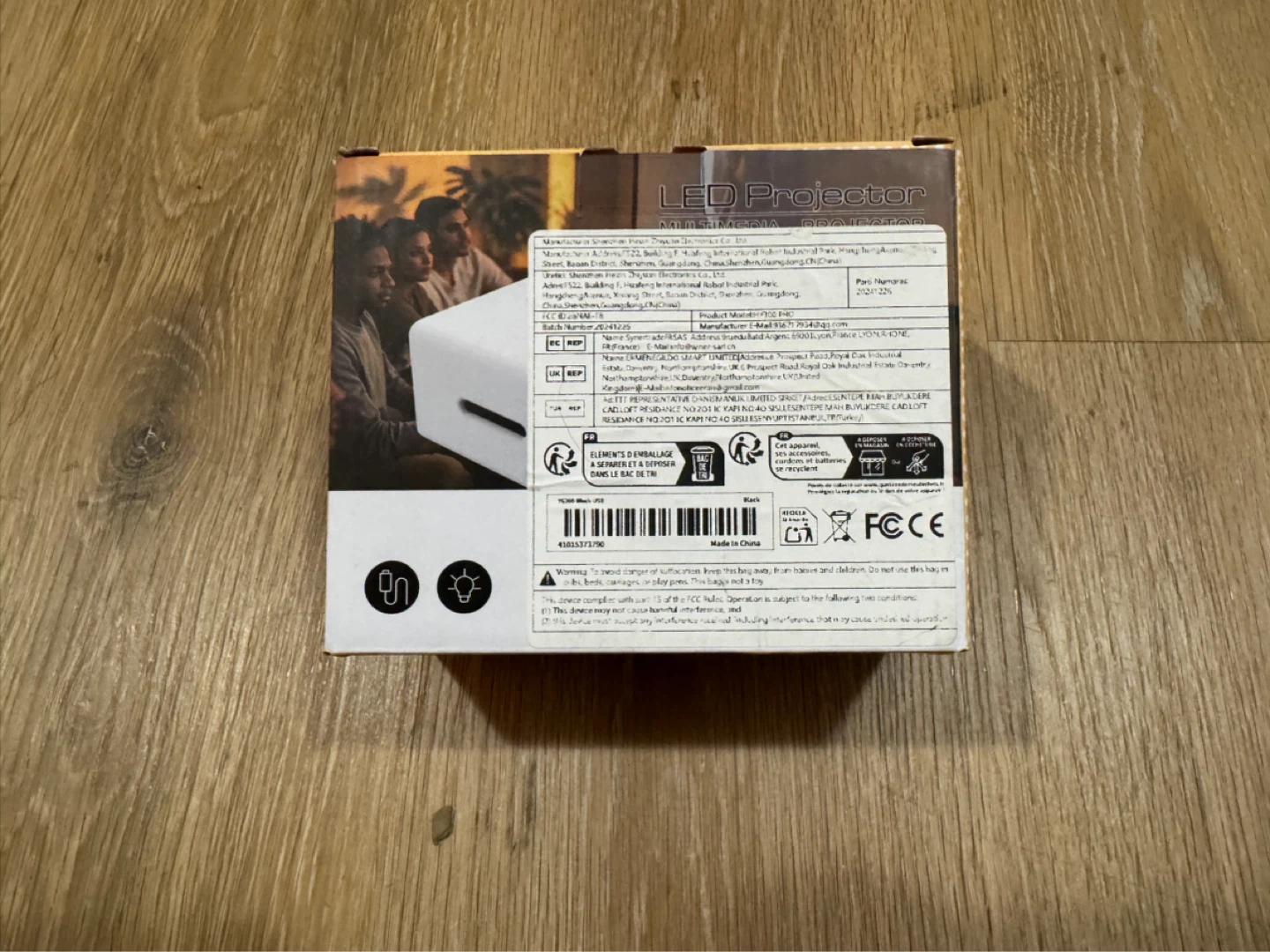 LED Multimedia Projector - photo 2