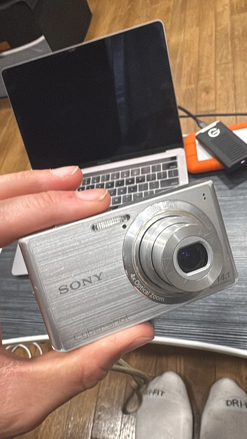 Sony Cyber-shot Digital Camera w/ Charger