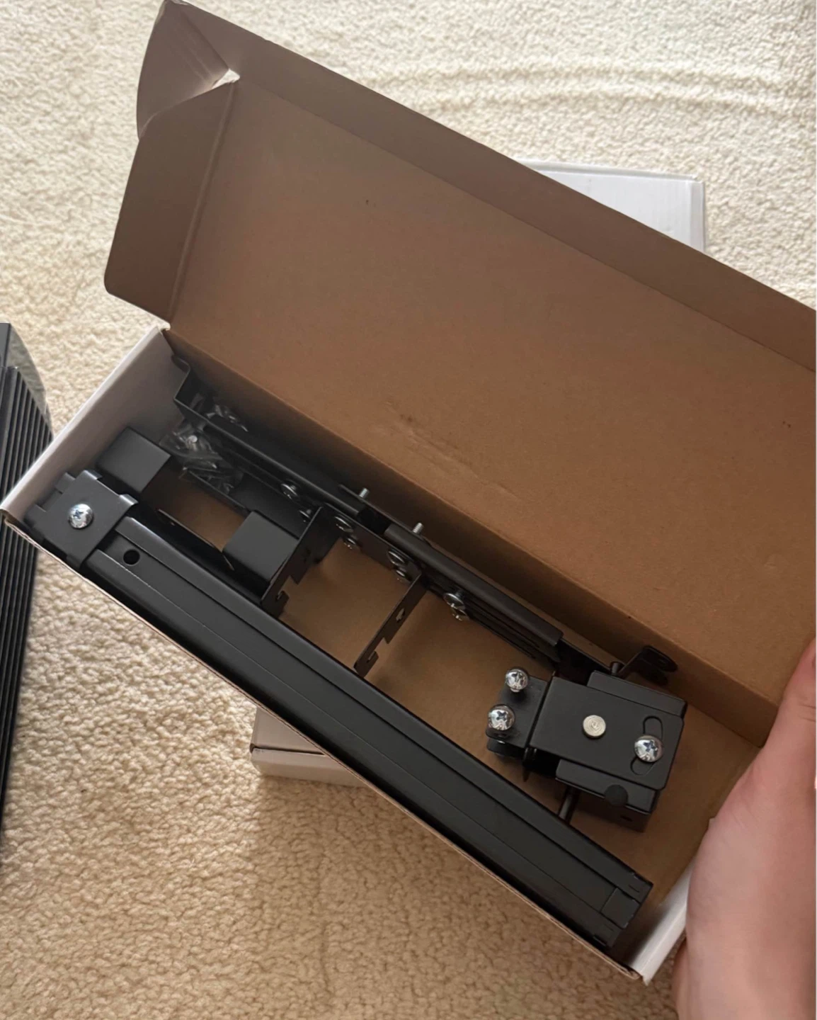 Luminar Projector with Bracket Mount and Accessories - photo 3