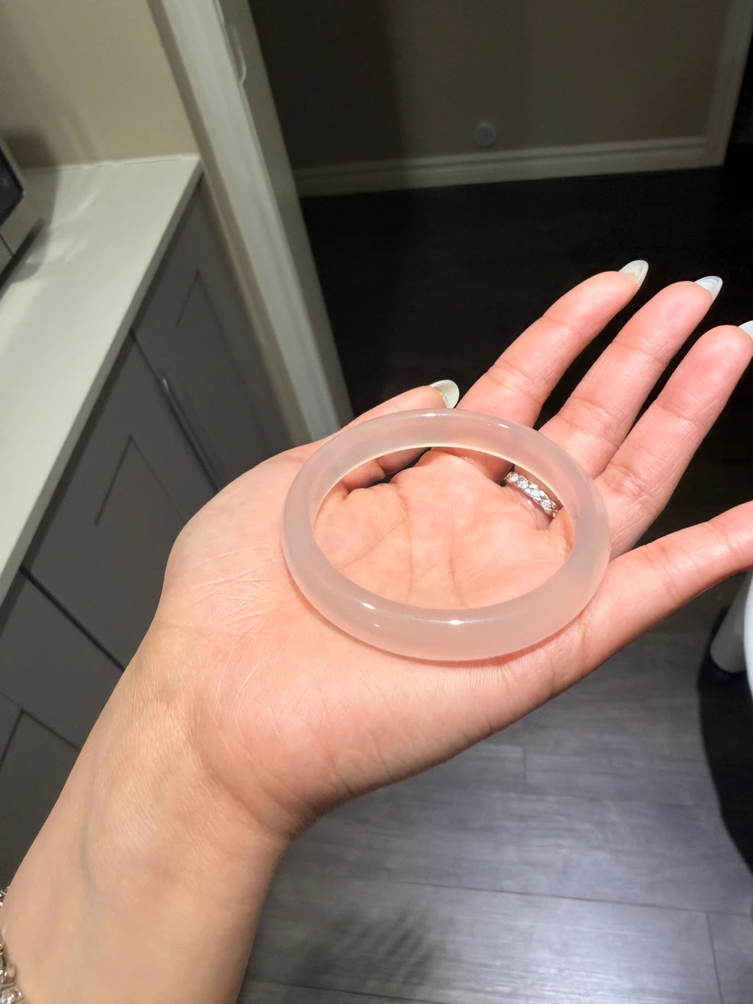 Light Pink Semi-Translucent Agate Bangles
