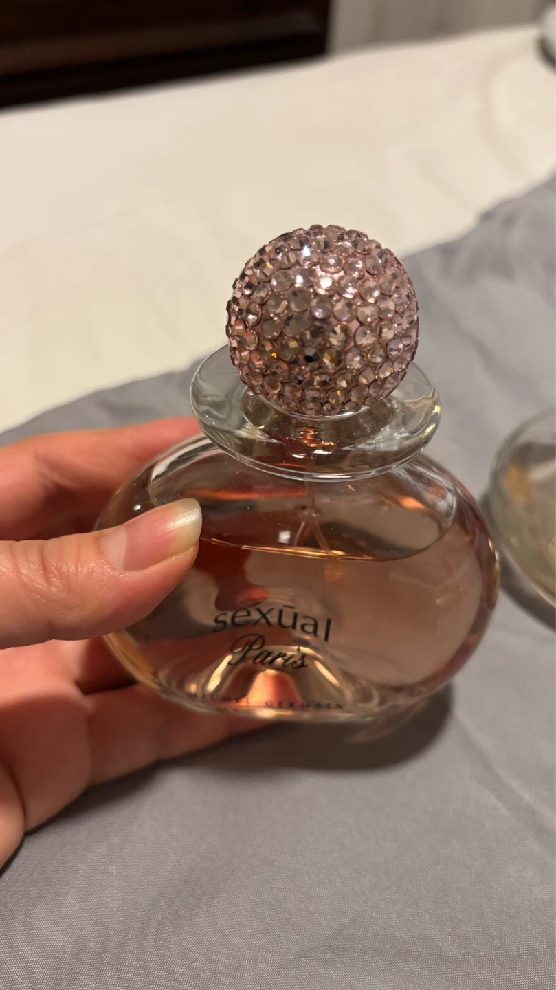 Variety of Perfumes & body spray - photo 4