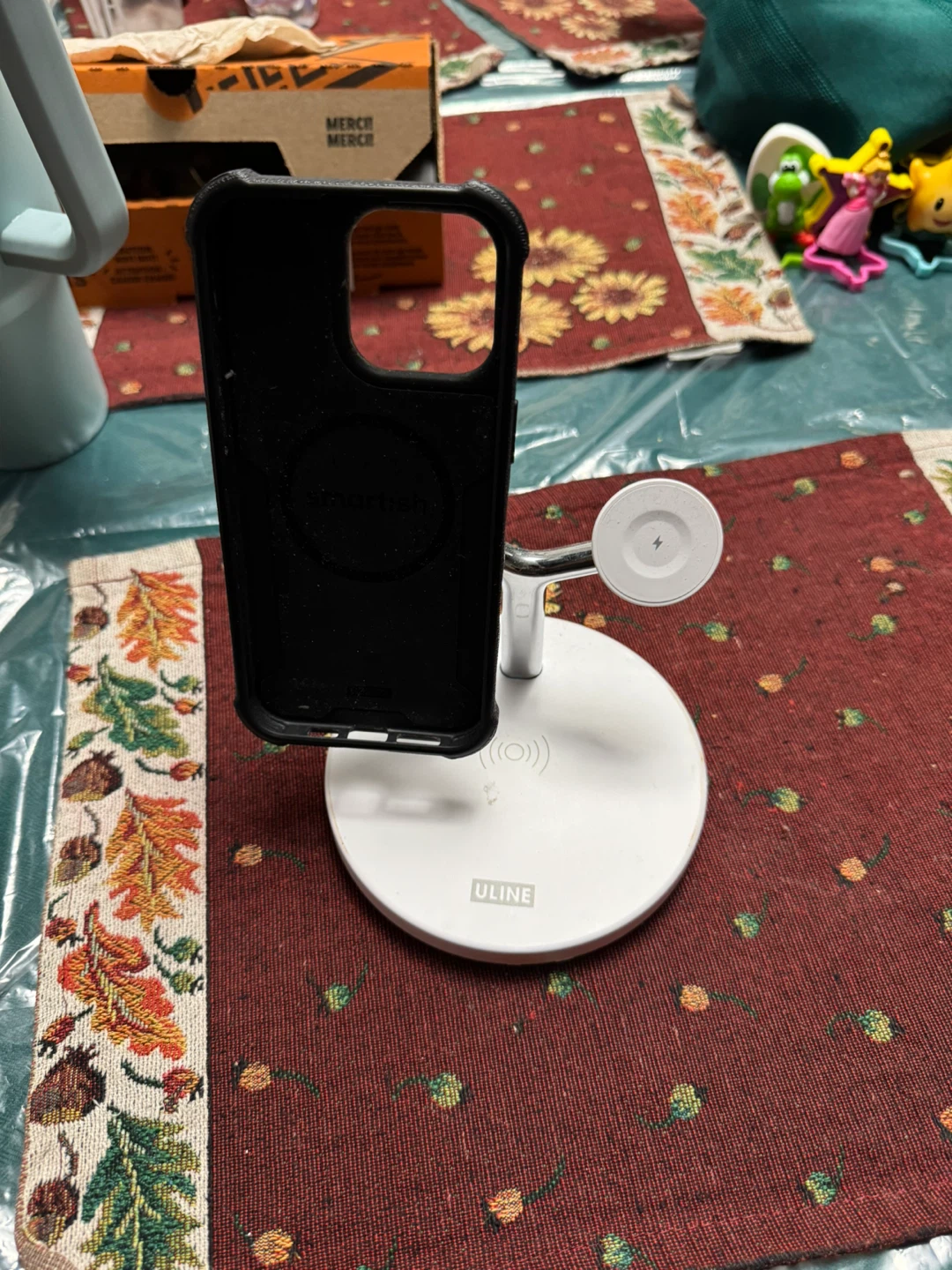 ULINE White Wireless Charging Stand - photo 2