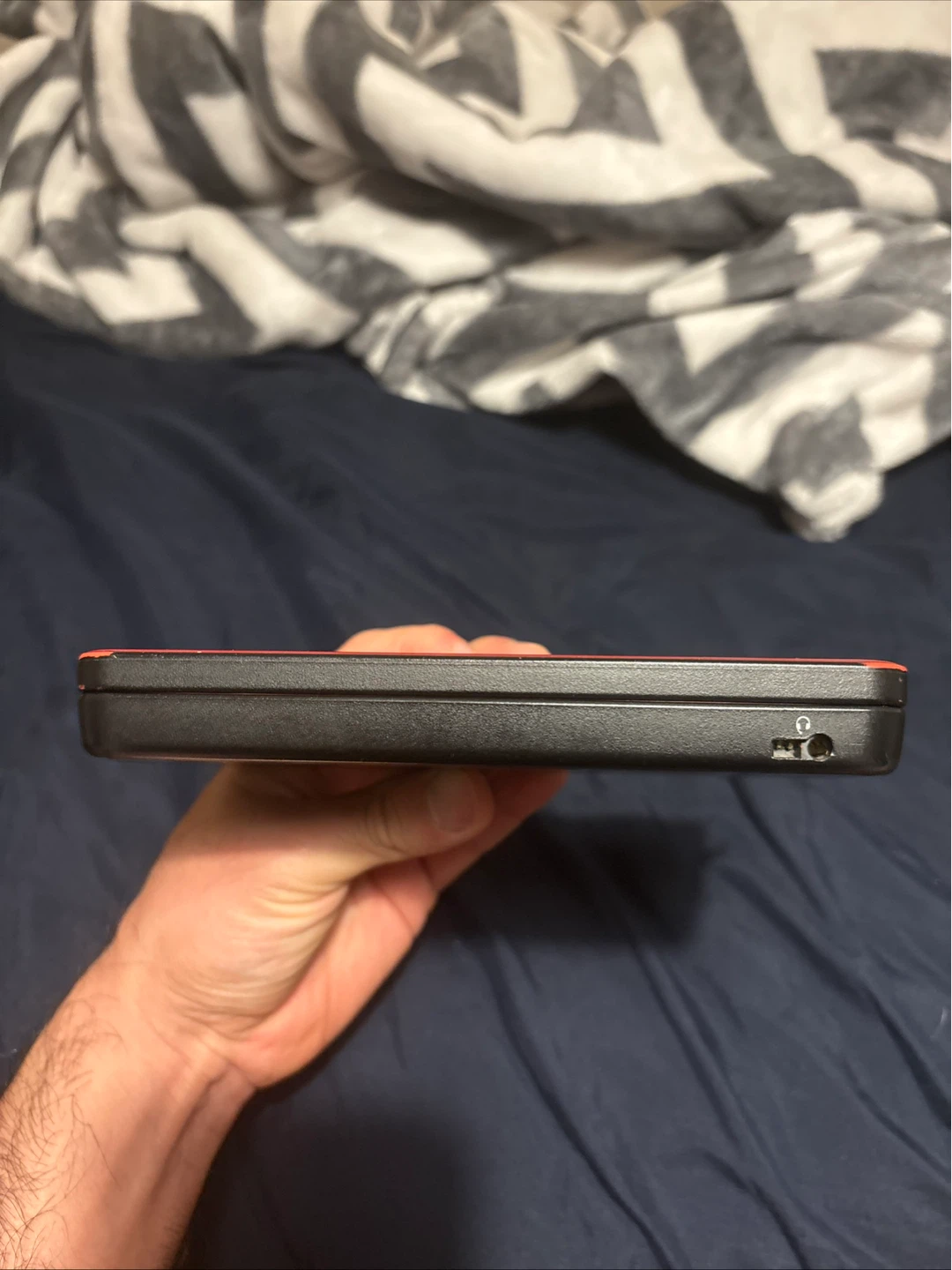 Nintendo DSi XL - 25th Anniversary Ed *As Is* - photo 3