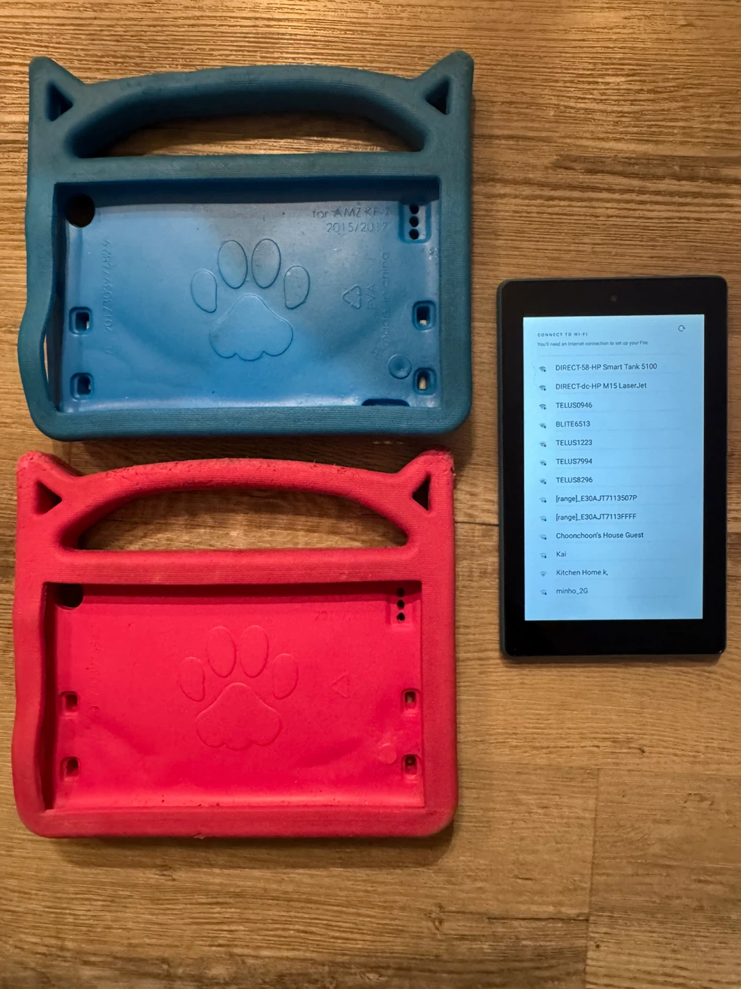 Amazon Fire HD 7 Tablet with 2 Kid-Proof Cases