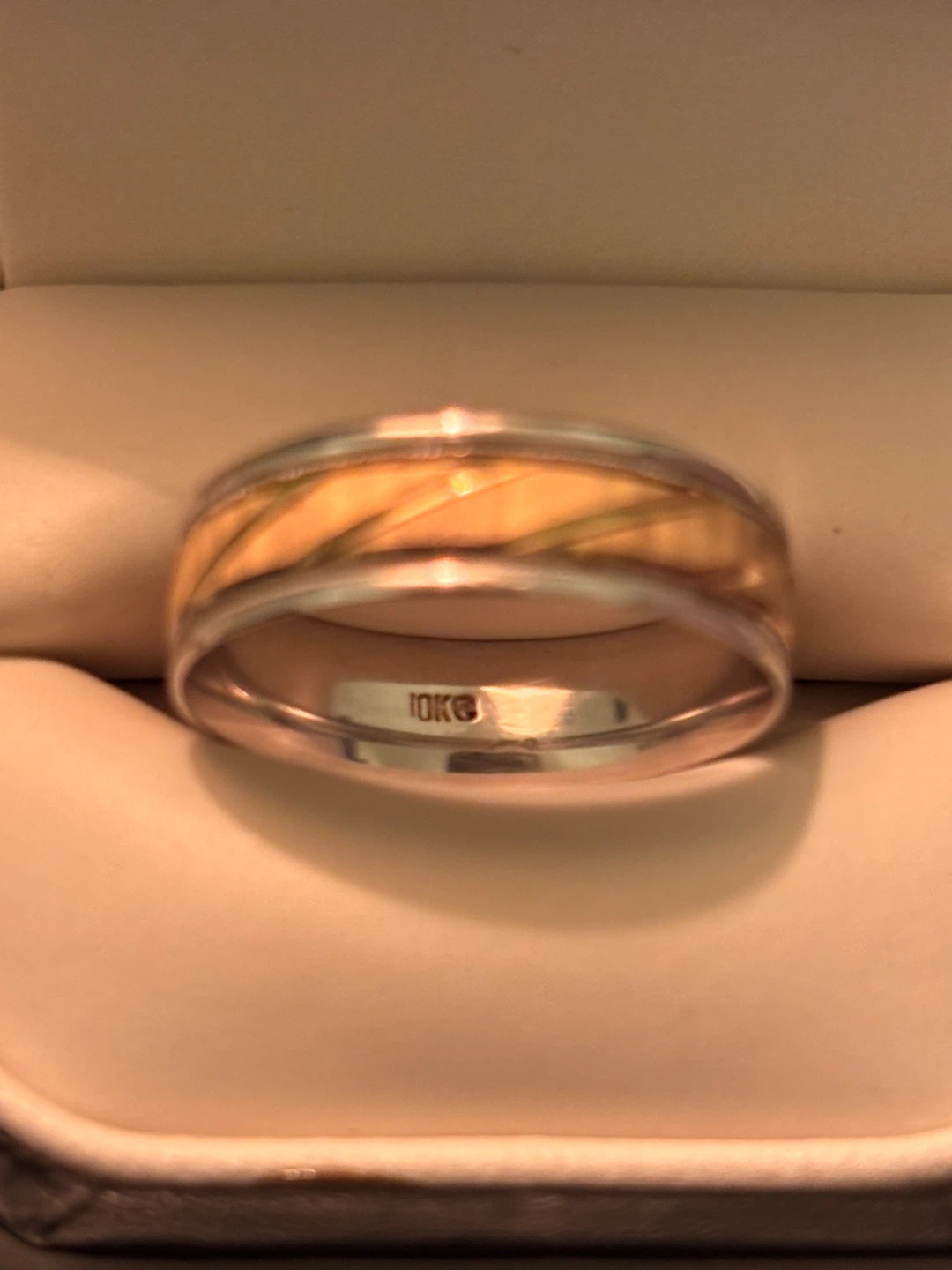 10K Two-Tone Gold Band Ring