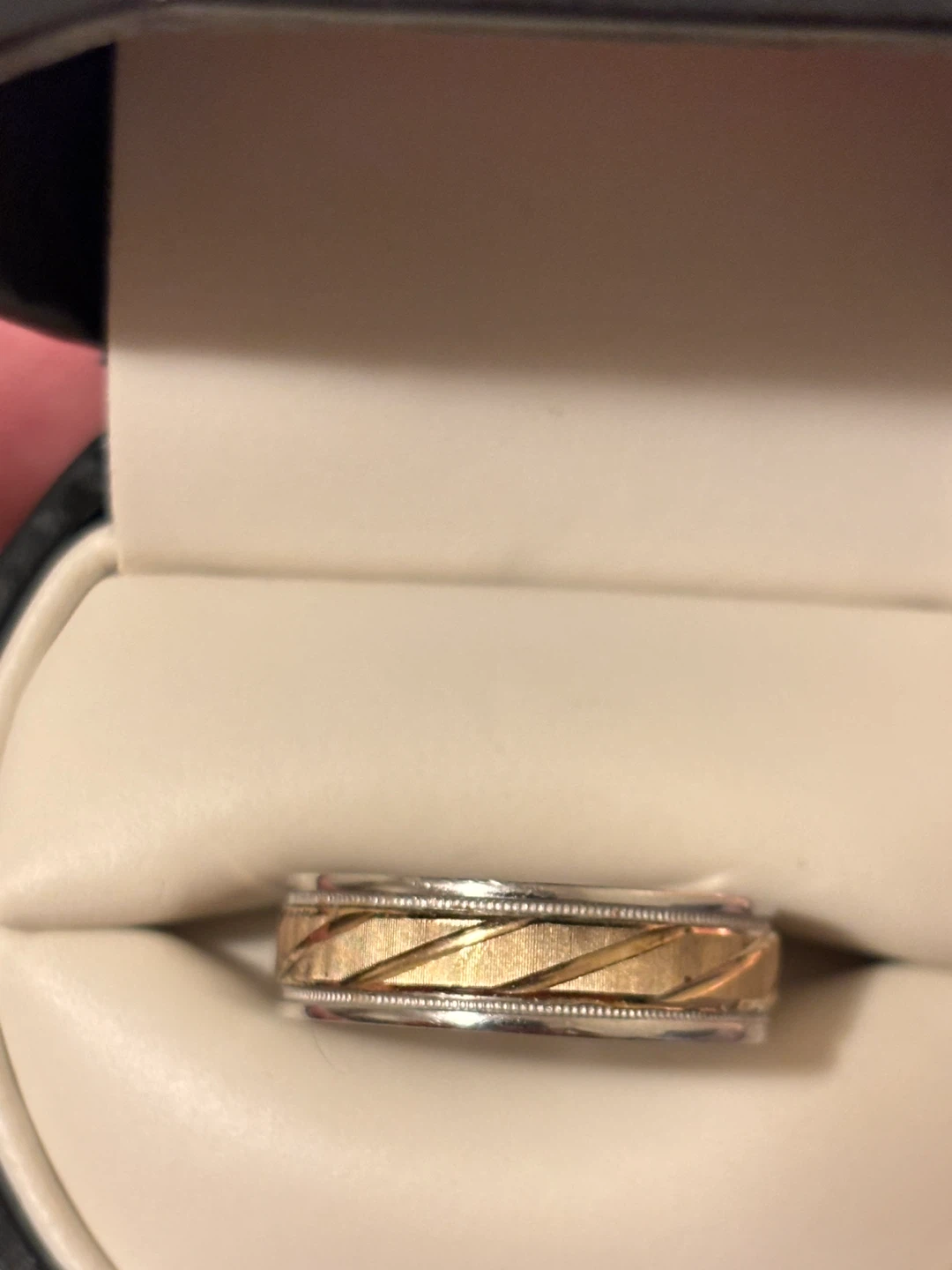 10K Two-Tone Gold Band Ring - photo 5