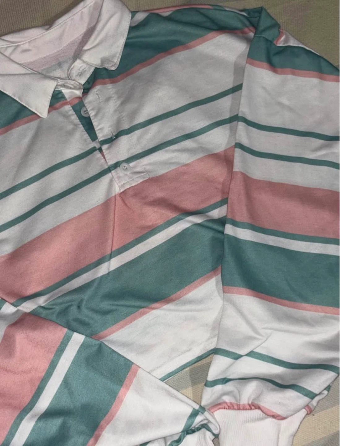 Cropped long sleeved polo shirt