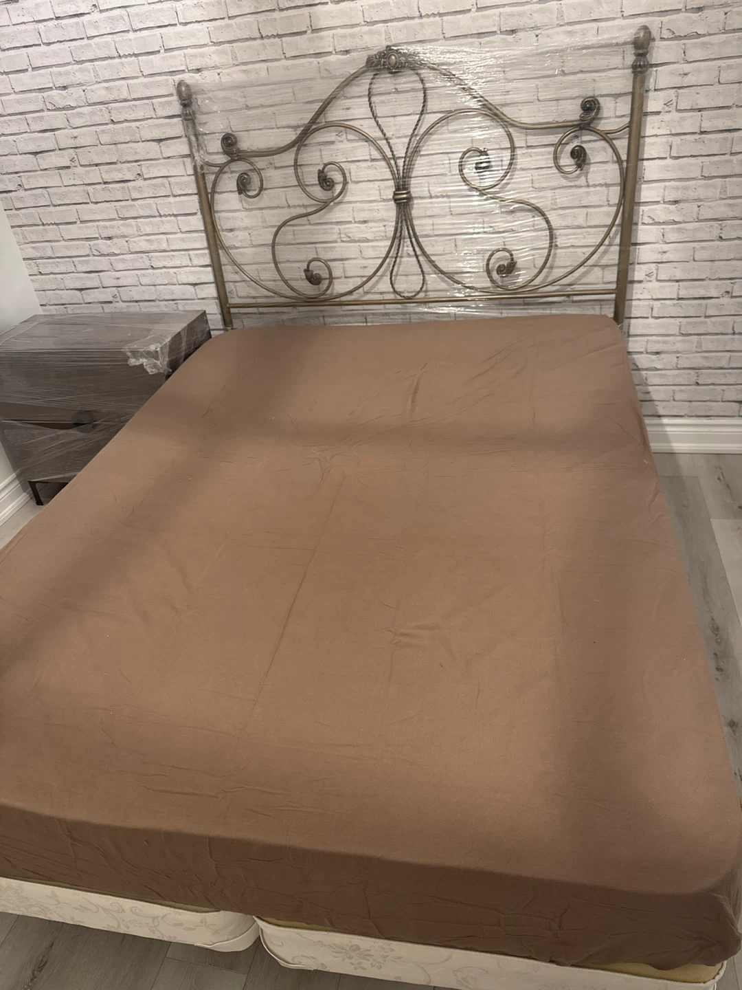 Metal Scroll Headboard and Bed Frame