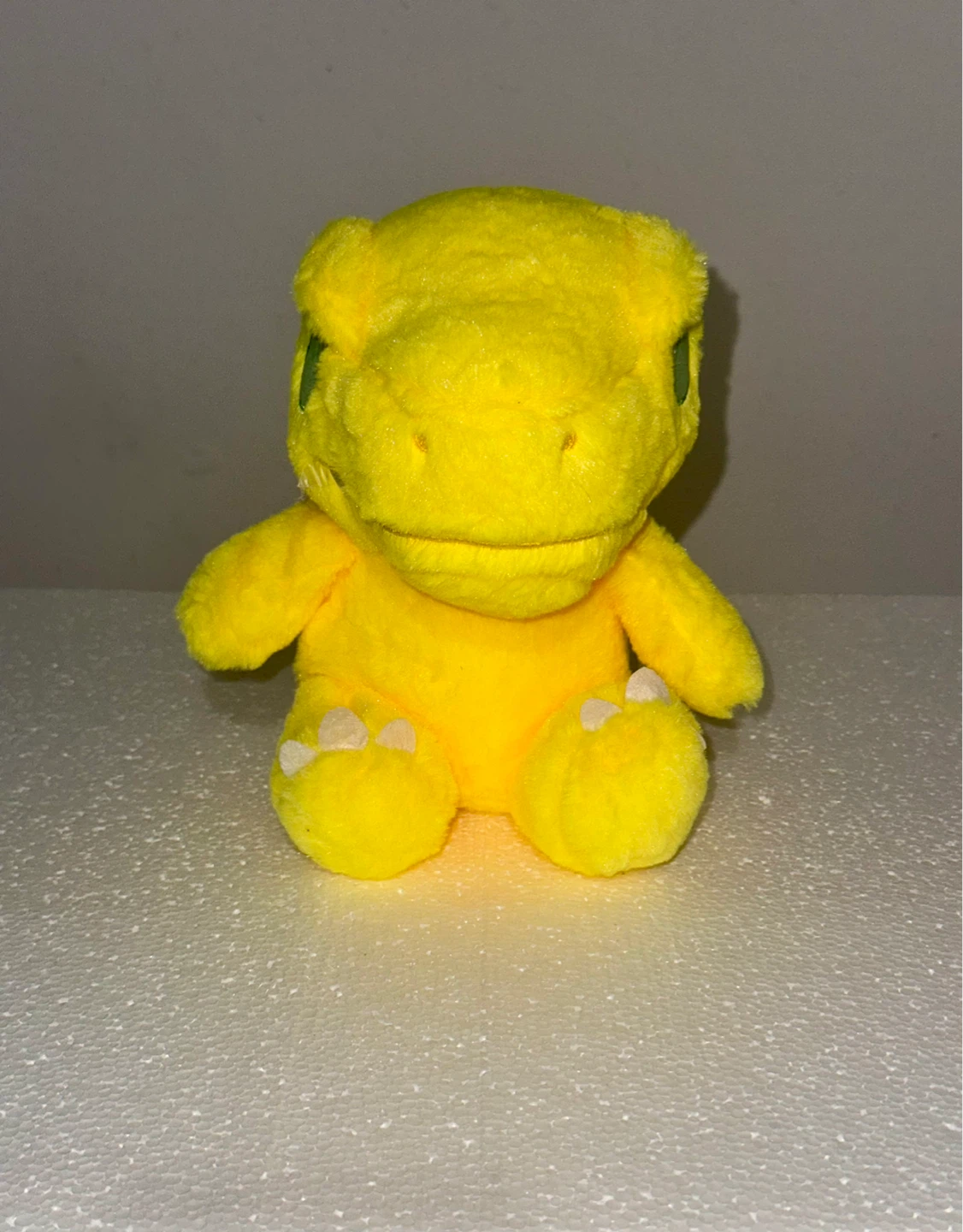 Cute Dino Plushie - photo 4