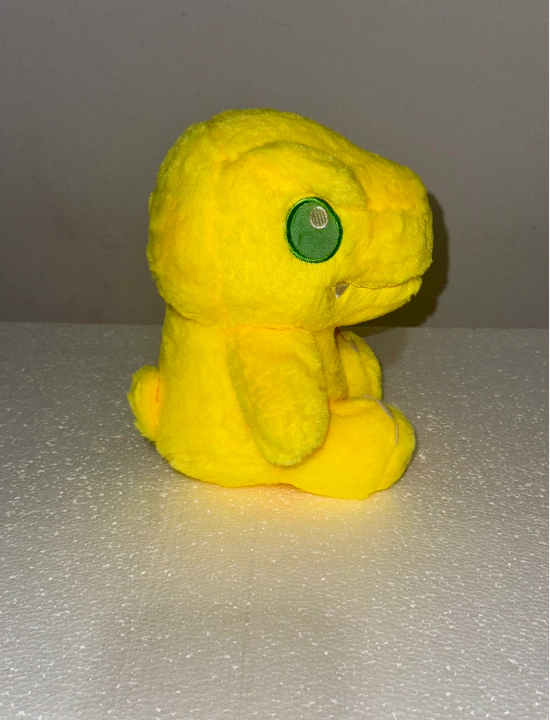 Cute Dino Plushie - photo 2