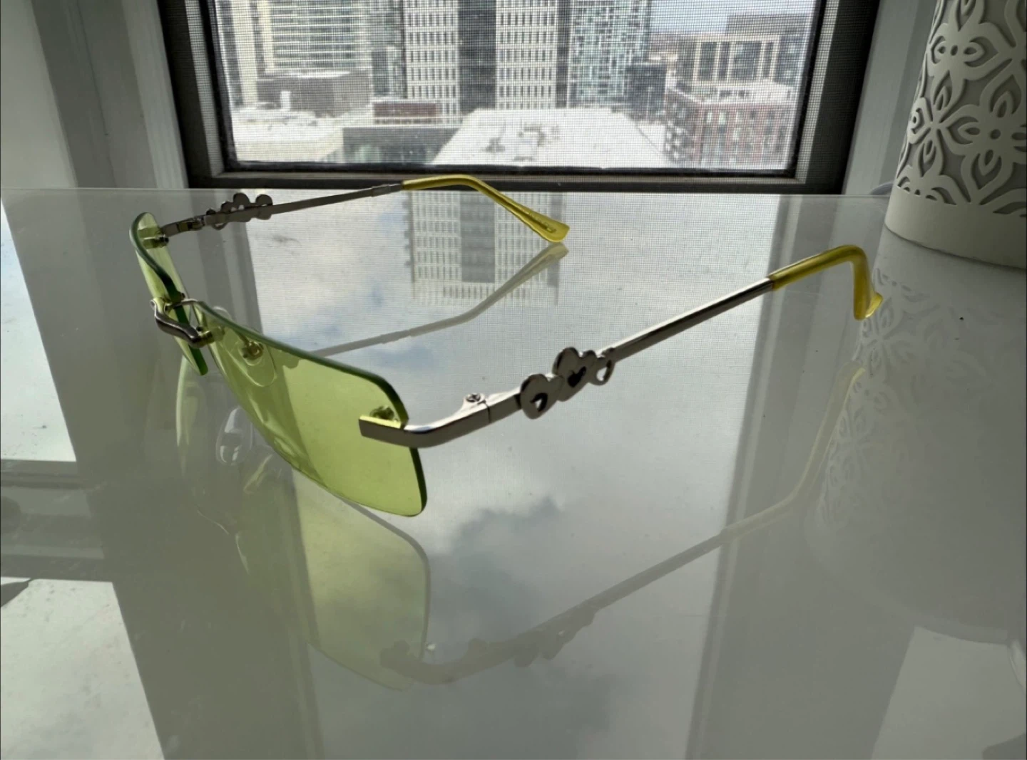 Tinted sunglasses - photo 2