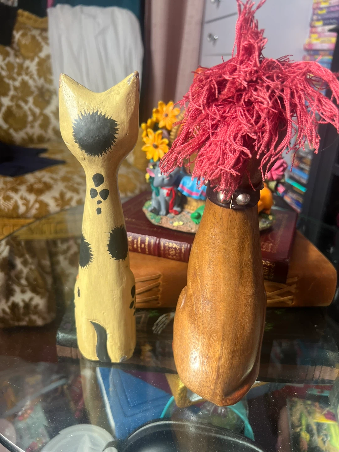 Set of 2 Wooden Cat Figurines - photo 3