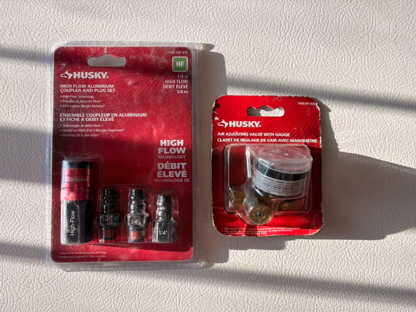 Husky High Flow Aluminum Coupler and Plug Set and a gauge