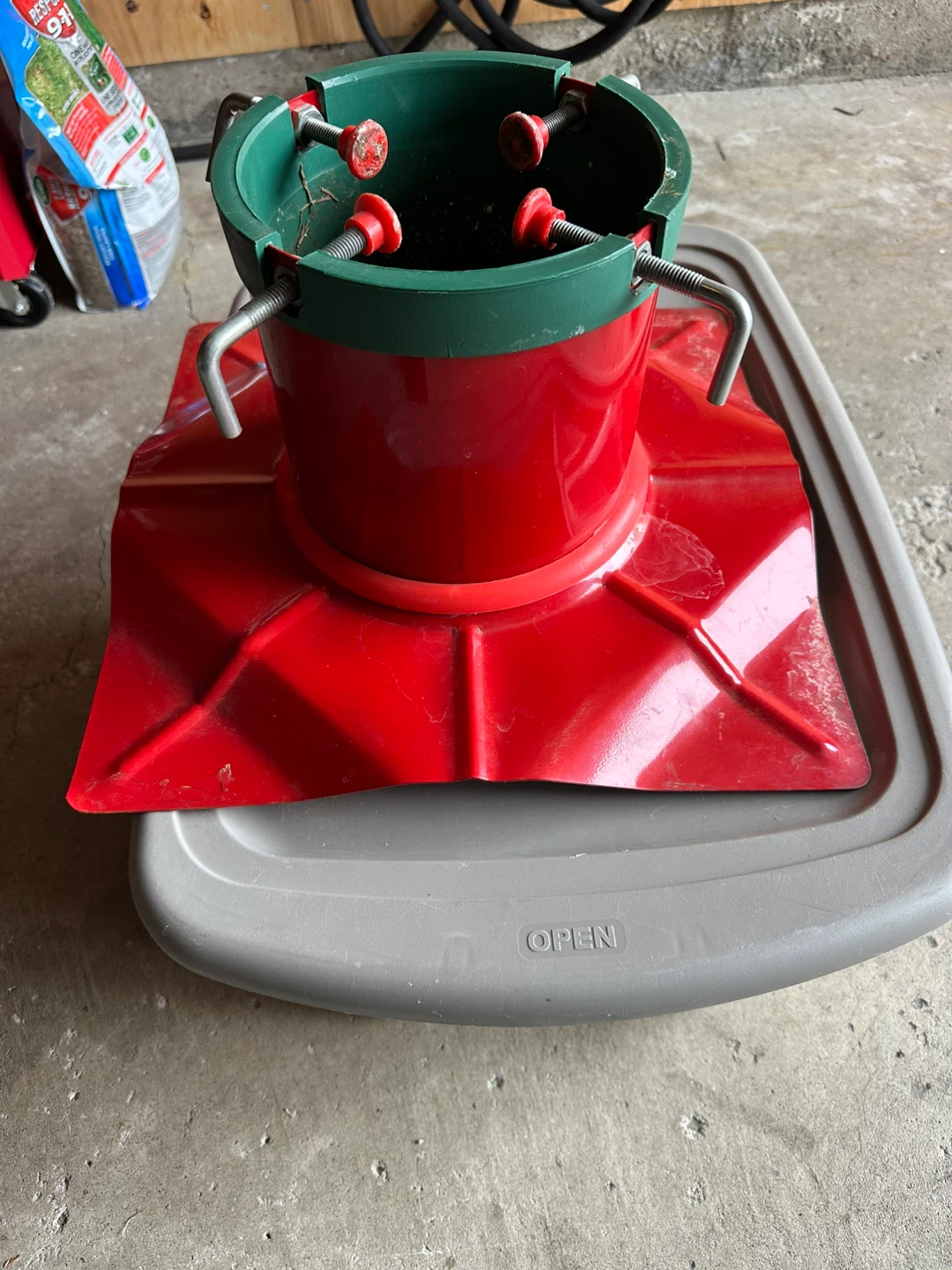 Santa's Solution Original Heavy Duty Red Christmas Tree Stand - photo 3