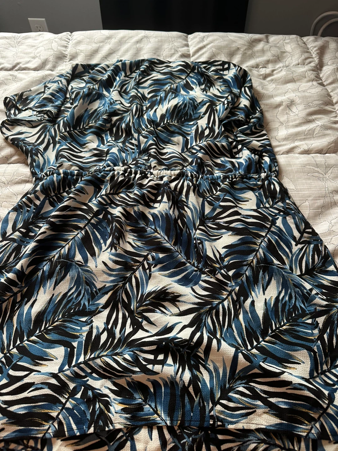 Woman’s Swim suit covers - photo 5
