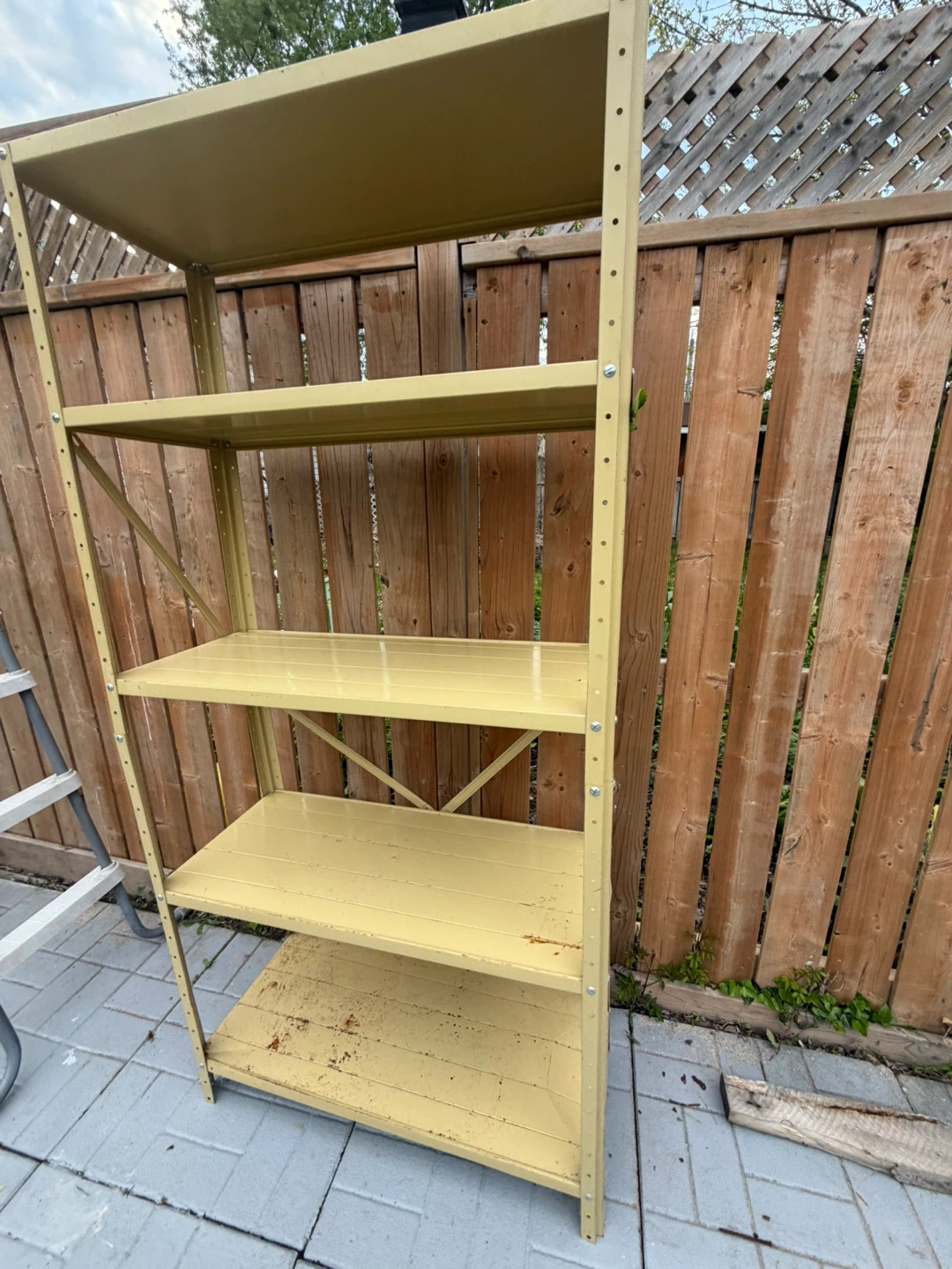 Metal Shelving Unit - Beige - H :6.5 - w:3 ft - D 1.5