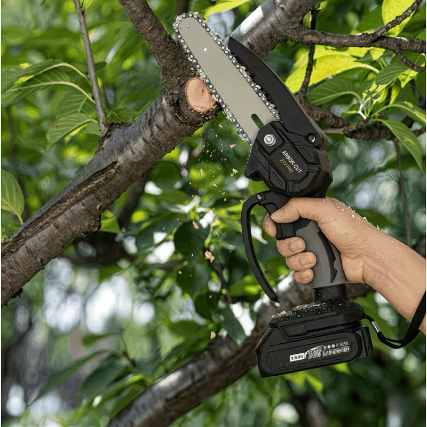 Portable Mini Chainsaw with 2 Batteries - photo 2
